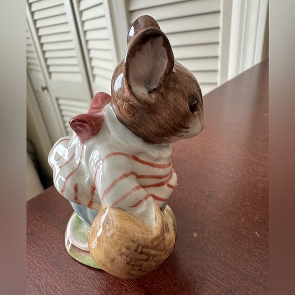 Beatrix Potter figurine “Mrs. Tittlemouse” - Picture 3 of 5